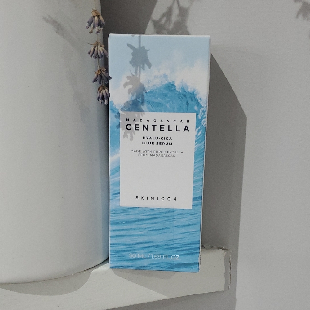 SKIN1004 Madagascar Centella Hyalu-Cica Blue Serum - NEW